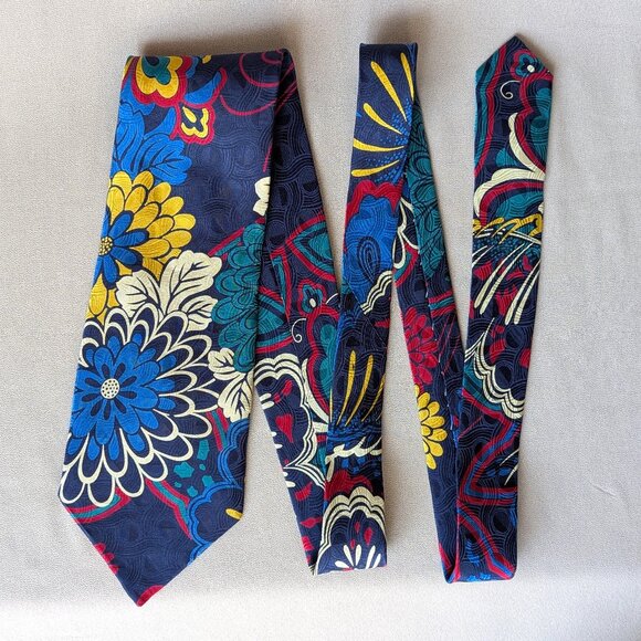 GIORGIO REDAELLI Made in Italy 100% Silk  Floral Tie Navy - Picture 4 of 6